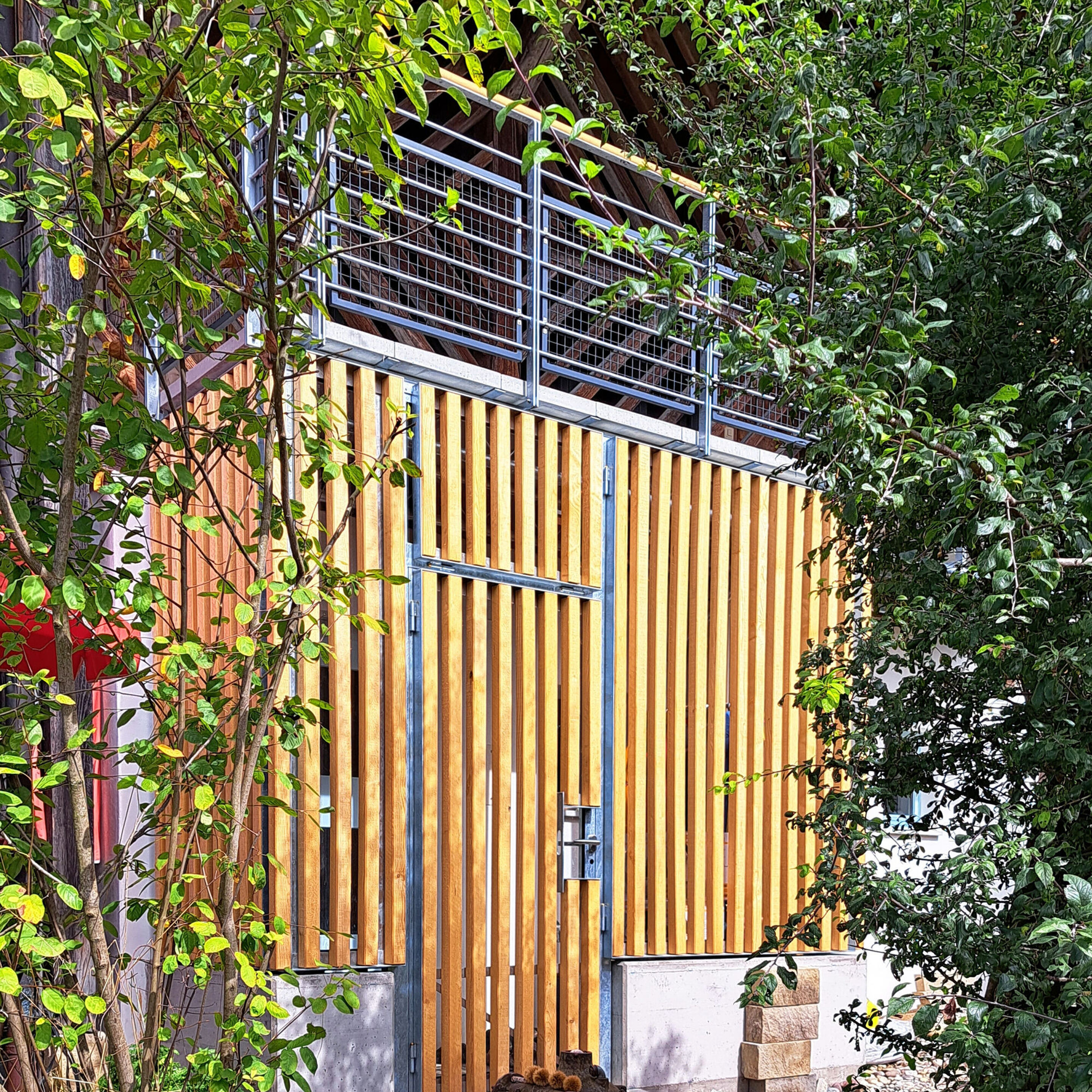 Anbau Balkon mit Windfang, Näfenhäuser 16